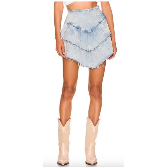 MOTHER‎ The Ruffle Mini Raw Edge Skirt in Action Shot Size 31 - Picture 3 of 11